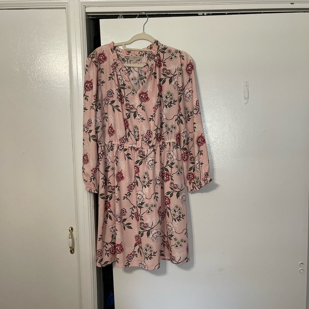LOFT Blush Floral Top